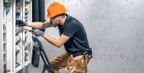 Best Circuit Breaker Repair  in Pine City, MN